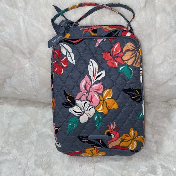 Like new Vera Bradley Coastal Paradise Lunch bag - Picture 4 of 12